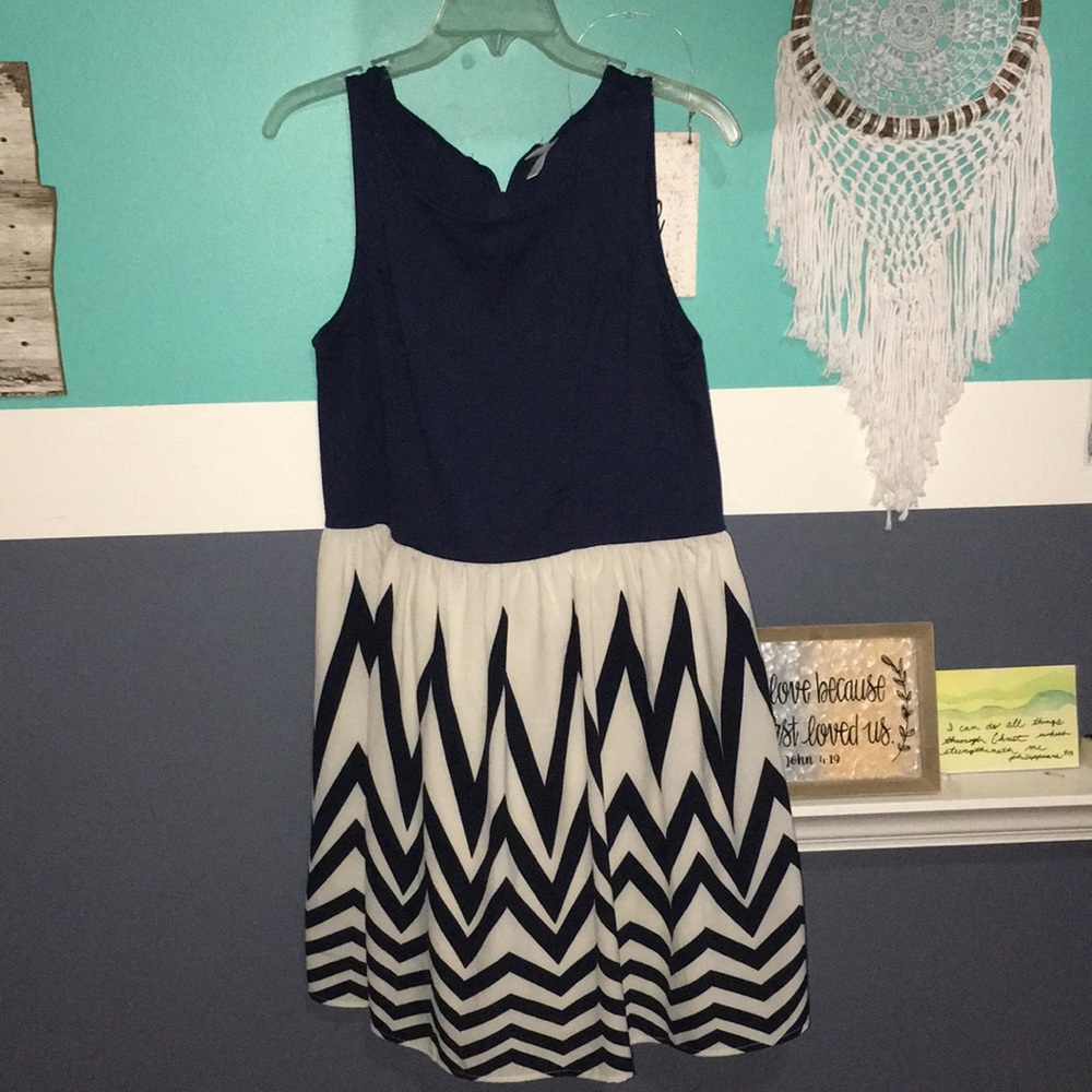 Dress Chevron On bottom ! Worn under 10x !
